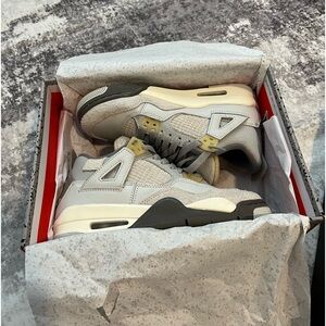 Air Jordan 4 Retro Craft Unisex Shoe